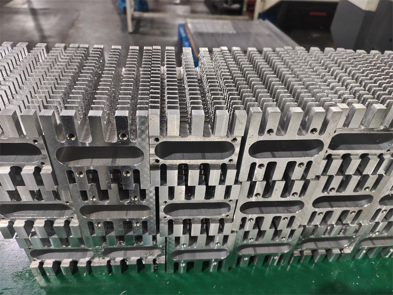 91视频美女午夜黄片免费视频电源散热器