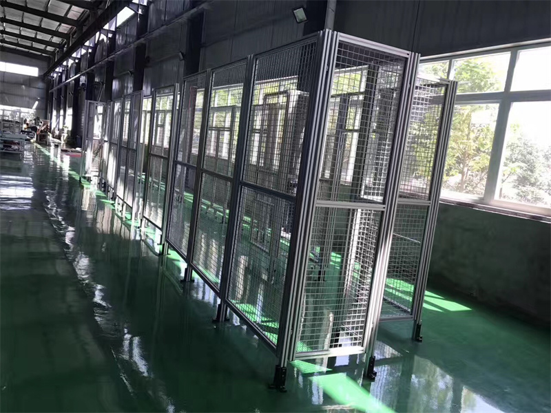 91视频美女午夜黄片免费视频机器人隔离安全防护围栏