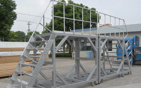 91视频美女午夜黄片免费视频踏步框架