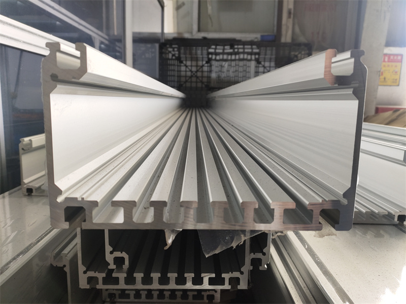 汽车钣金91视频美女午夜黄片免费视频挤压开模定制