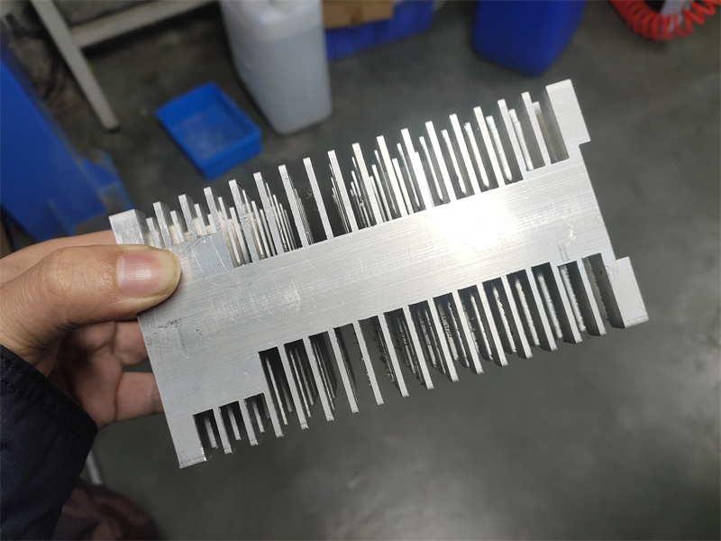 91视频美女午夜黄片免费视频散热片15*10*20